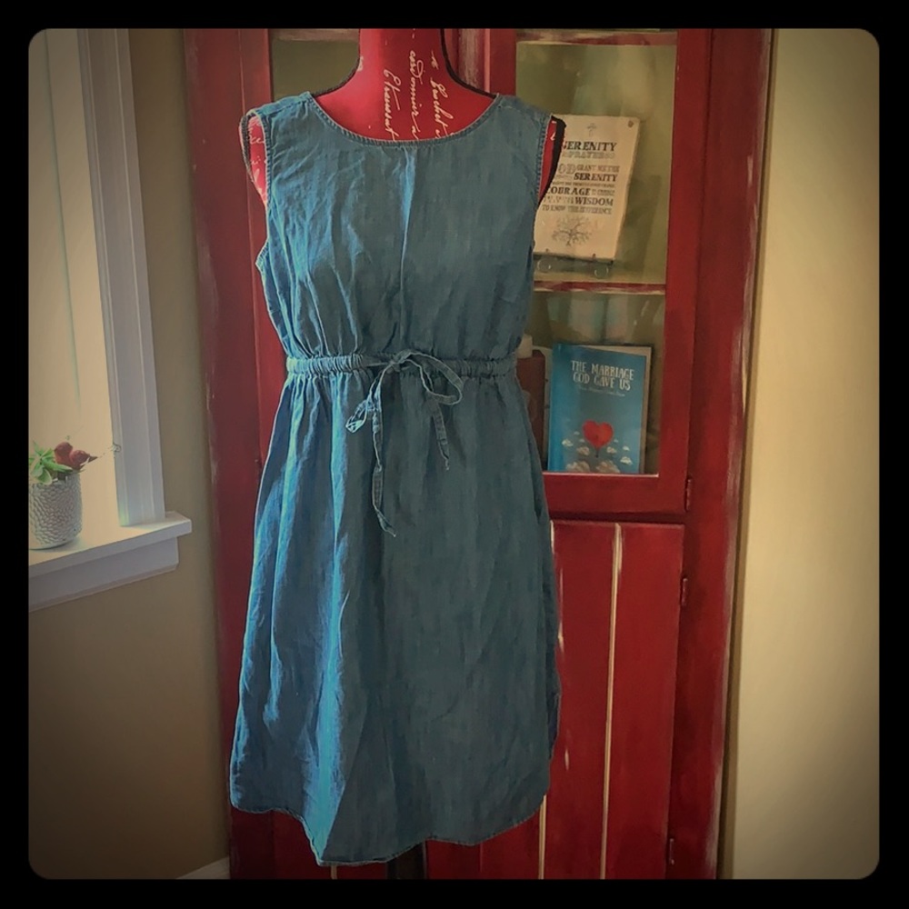 Old Navy Maternity Dress!